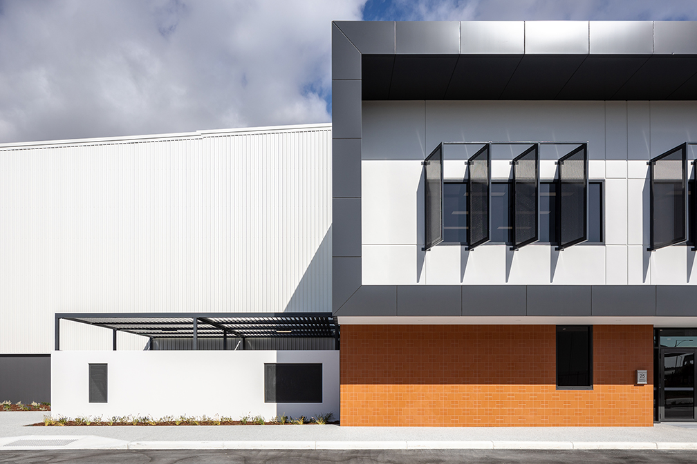 Hybrid Systems Workshop, Fawcett Crescent, Perth Airport, Western Australia, Design & Construct Project, Capstone Construction, Industrial Warehouse, Office, Loading Dock, Carpark, Development, Hybrid Systems Page