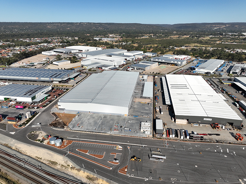 Silk K2 Distribution Centre, Roe Highway Logistics Park, Kenwick, Perth, Western Australia, Design & Construct Project, Capstone Construction, Industrial Warehouse, Office, Loading Dock, Carpark, Super Canopy, Development, Aerial, Silk DC Page