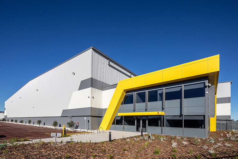 Silk K2 Distribution Centre, Roe Highway Logistics Park, Kenwick, Perth, Western Australia, Design & Construct Project, Capstone Construction, Industrial Warehouse, Office, Loading Dock, Carpark, Super Canopy, Development