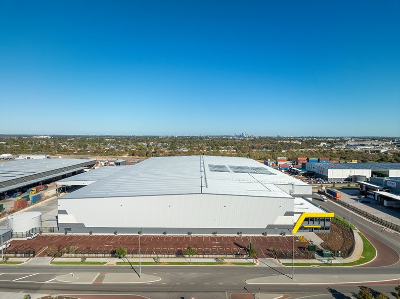 Silk K2 Distribution Centre, Roe Highway Logistics Park, Kenwick, Perth, Western Australia, Design & Construct Project, Capstone Construction, Industrial Warehouse, Office, Loading Dock, Carpark, Super Canopy, Development