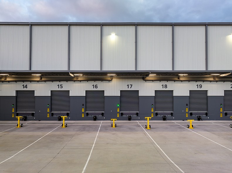 Silk K2 Distribution Centre, Roe Highway Logistics Park, Kenwick, Perth, Western Australia, Design & Construct Project, Capstone Construction, Industrial Warehouse, Office, Loading Dock, Carpark, Super Canopy, Development