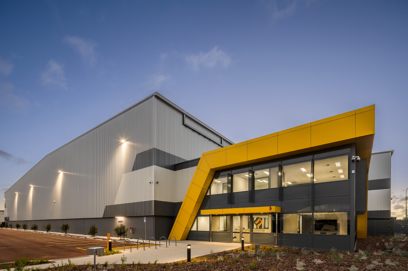 Silk K2 Distribution Centre, Roe Highway Logistics Park, Kenwick, Perth, Western Australia, Design & Construct Project, Capstone Construction, Industrial Warehouse, Office, Loading Dock, Carpark, Super Canopy, Development