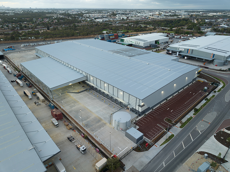 Silk K2 Distribution Centre, Roe Highway Logistics Park, Kenwick, Perth, Western Australia, Design & Construct Project, Capstone Construction, Industrial Warehouse, Office, Loading Dock, Carpark, Super Canopy, Development, Aerial