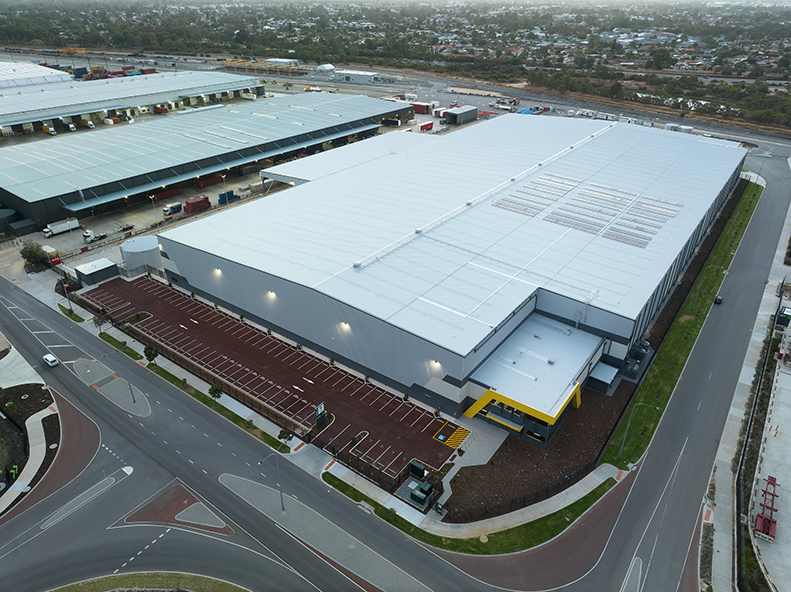 Silk K2 Distribution Centre, Roe Highway Logistics Park, Kenwick, Perth, Western Australia, Design & Construct Project, Capstone Construction, Industrial Warehouse, Office, Loading Dock, Carpark, Super Canopy, Development, Aerial