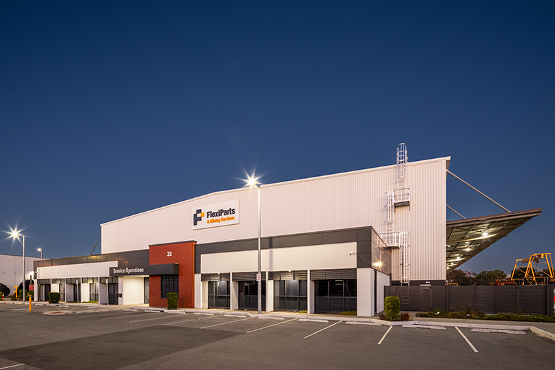 WesTrac Heavy Maintenance Facility, Hitchcock Place Perth Airport South, Western Australia, Design & Construct Project, Capstone Construction, Industrial Warehouse, Office, Carpark Development, Exterior